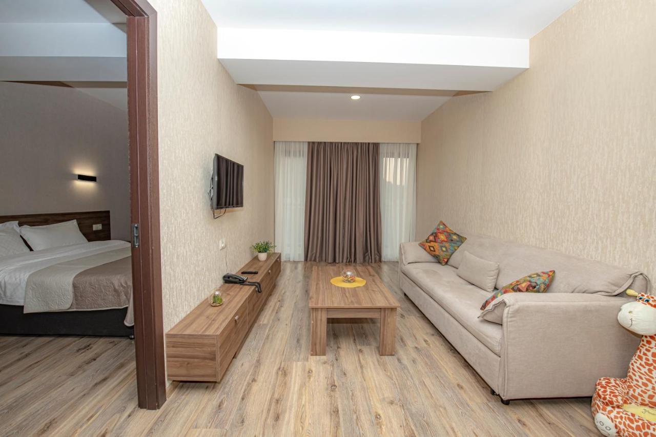 Crystal Resort Bakuriani Exterior photo
